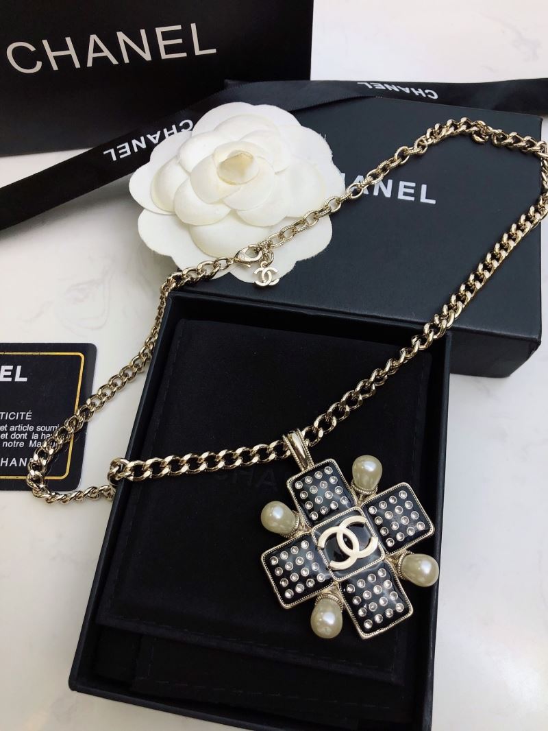 Ch**el necklaces